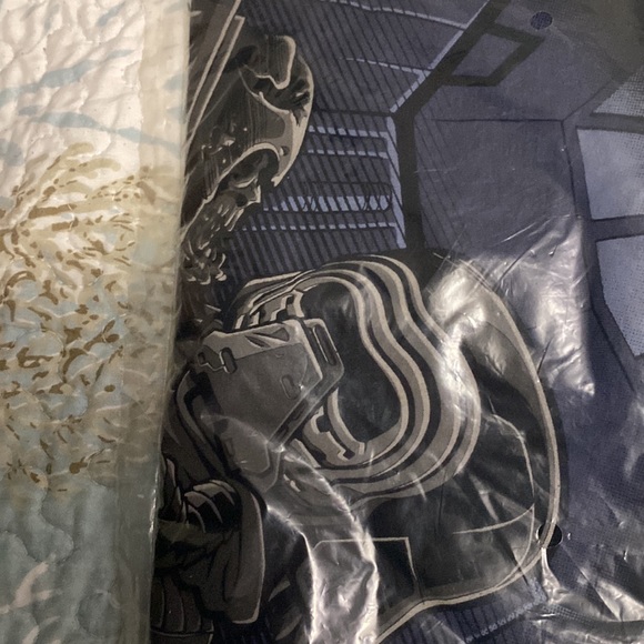 Star Wars Funko - Kylo and Vaders mask - Picture 4 of 8